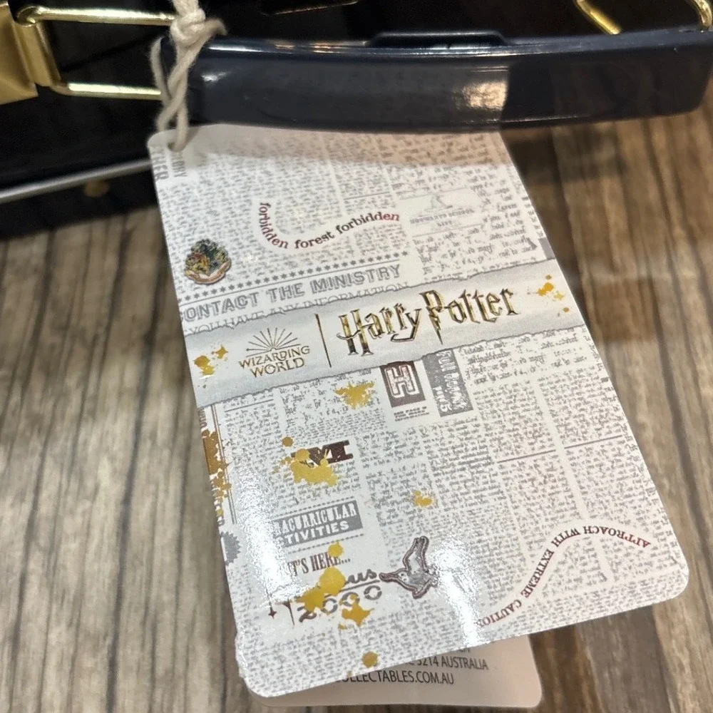 Loungefly Harry Potter Quidditch Tin Lunch Box Black Gold Metal Storage Case NEW